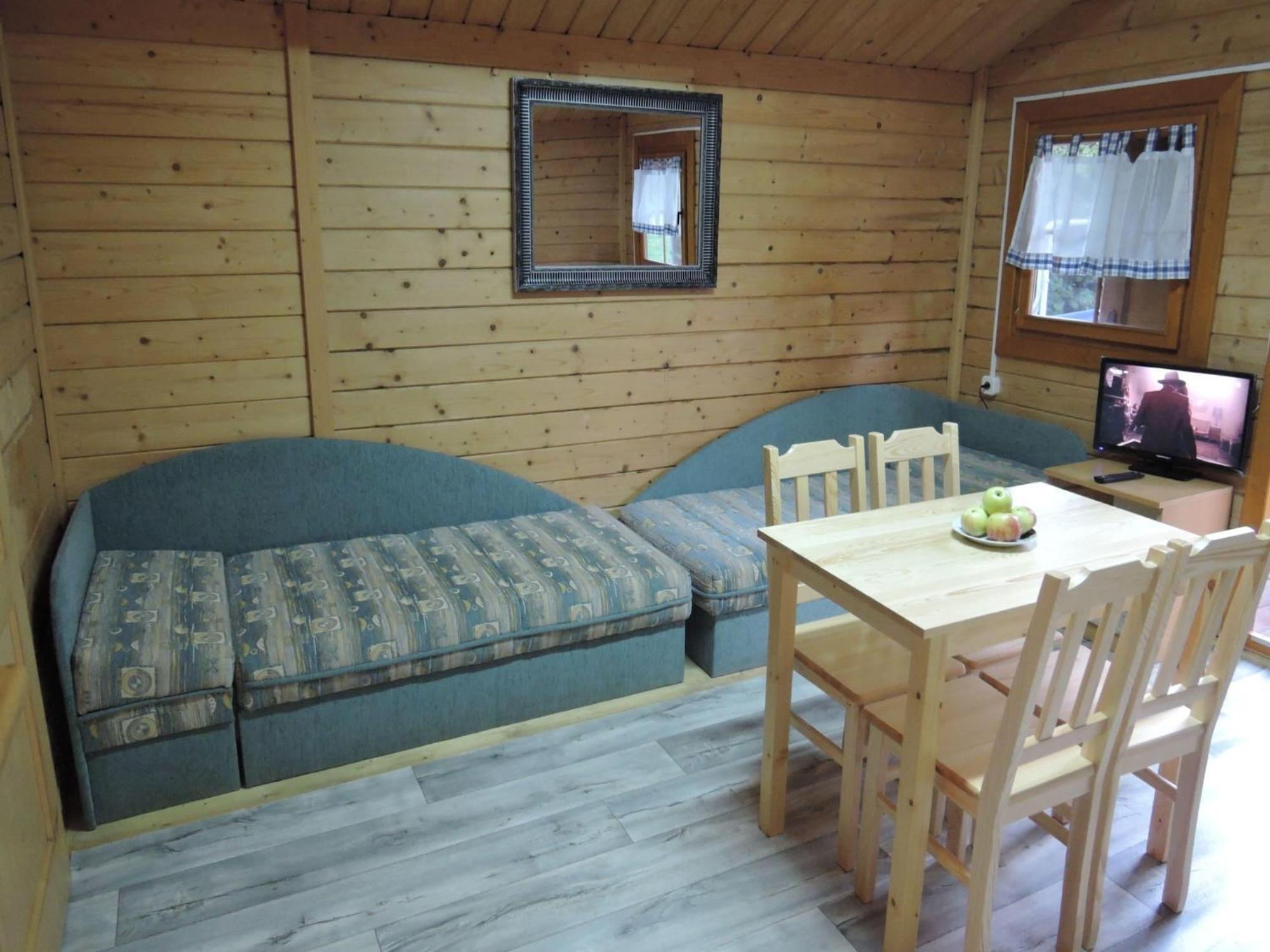 Bungalow In Lubin At 300 M From The Lake Kültér fotó