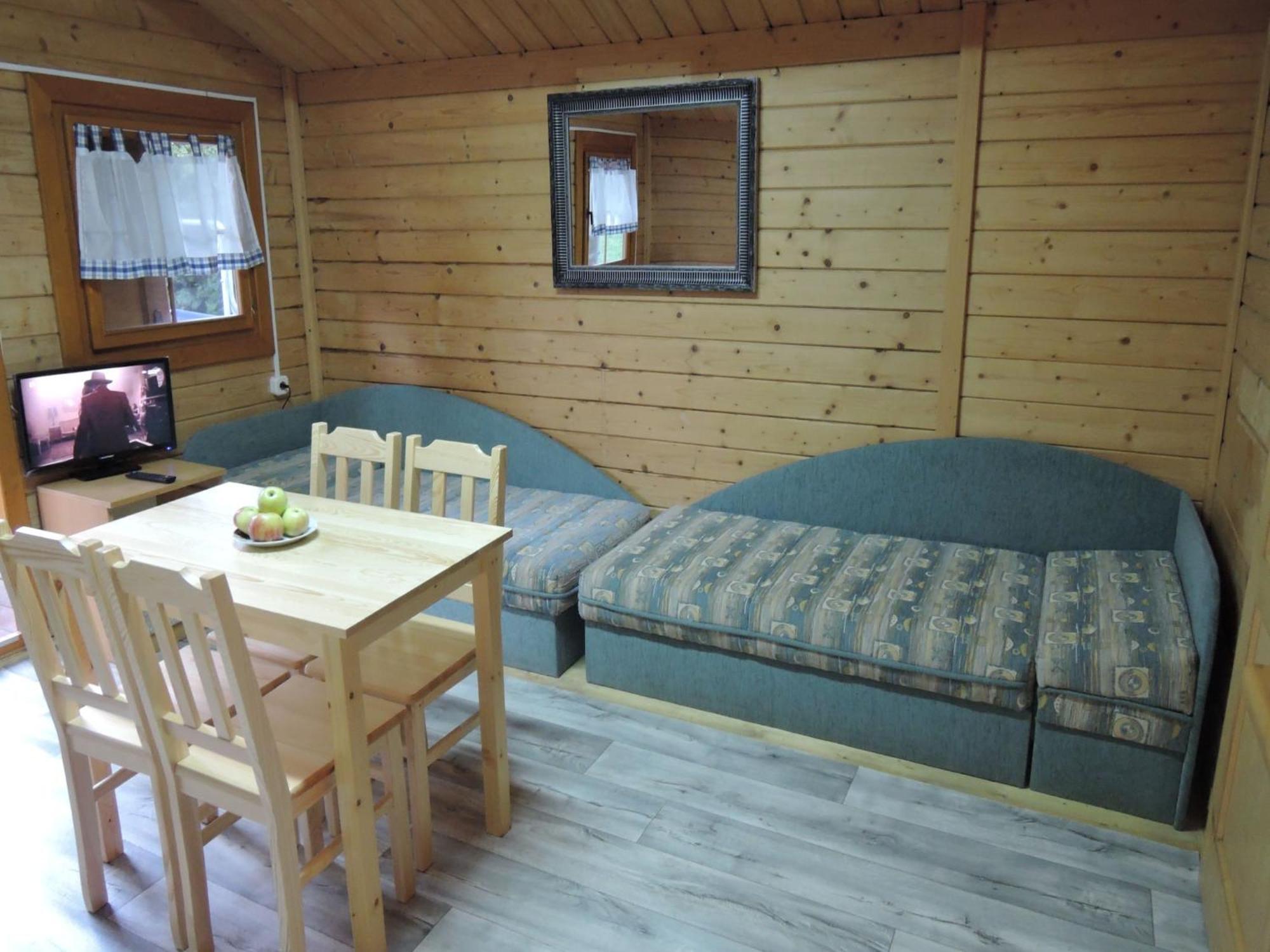 Bungalow In Lubin At 300 M From The Lake Kültér fotó